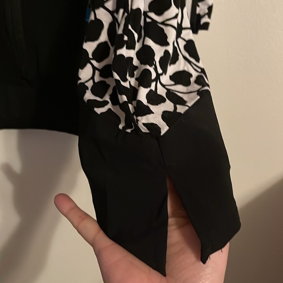 🌹PICADILLY CANADA ZIP UP BLOUSE - Picture 3 of 8